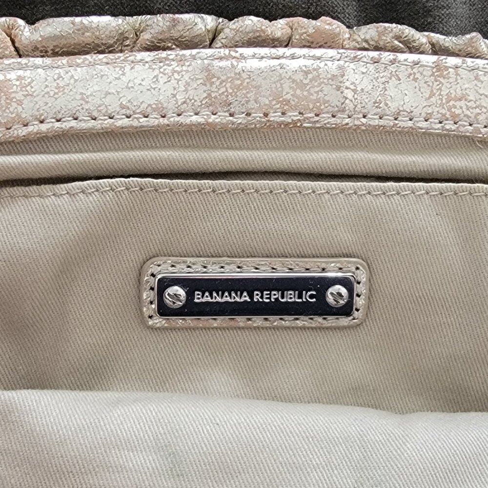 Banana Republic Gold Distressed Leather Clutch - Picture 2 of 4
